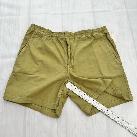 Goodthreads Men's 7" Utility Short Light Olive Size Large - Picture 8 of 15